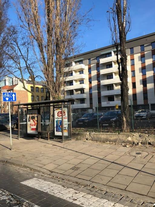 ורוצלב Apartament, Free Parking, Blisko Rynek-Dworzec Pkp-Pks, Sklepy מראה חיצוני תמונה